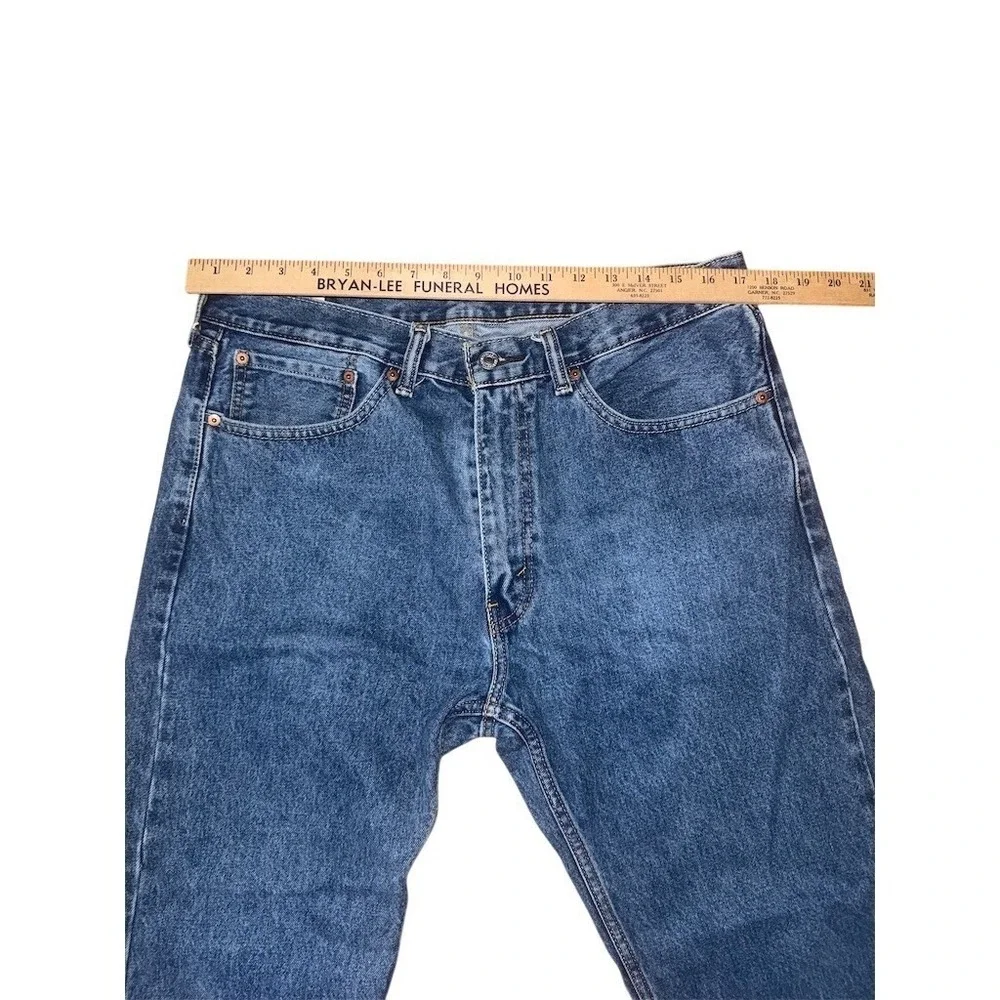 Levi's 505 Jean Men 36x30 Blue Medium Wash Straight Leg Mid Rise zip fly Classic
